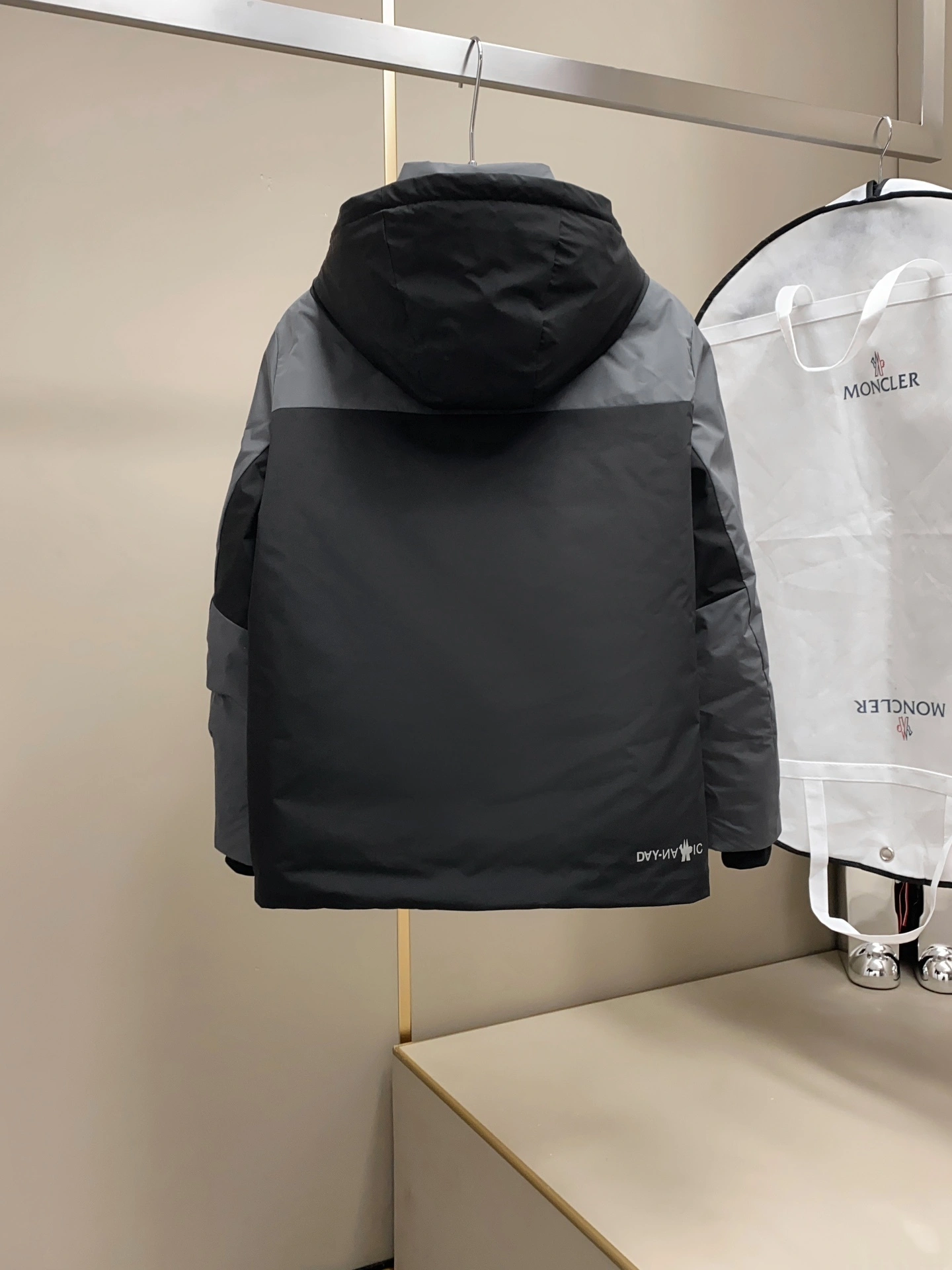 wg.luxury-- 7o9385r Down jacket goose down 2colour item: E-F409I1528-2
